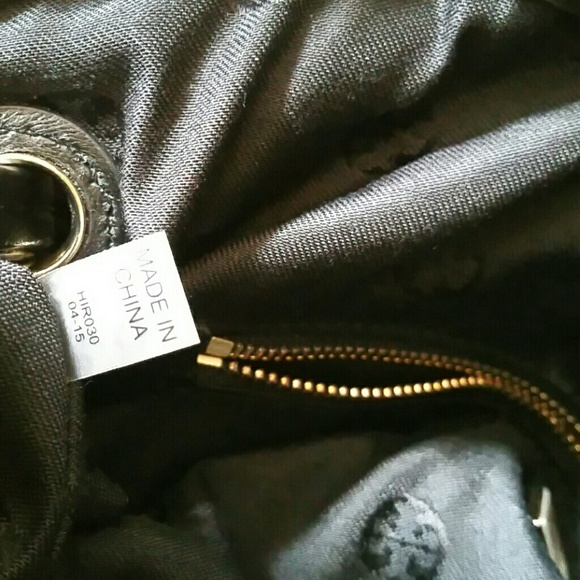 Tory Burch marion quilted slouchy tote - Picture 7 of 7